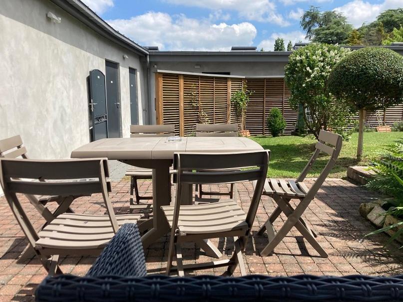 Resid'Spa Loire & Sevre Reze Exterior photo