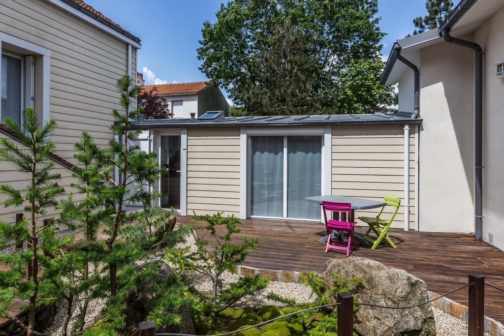 Resid'Spa Loire & Sevre Reze Exterior photo